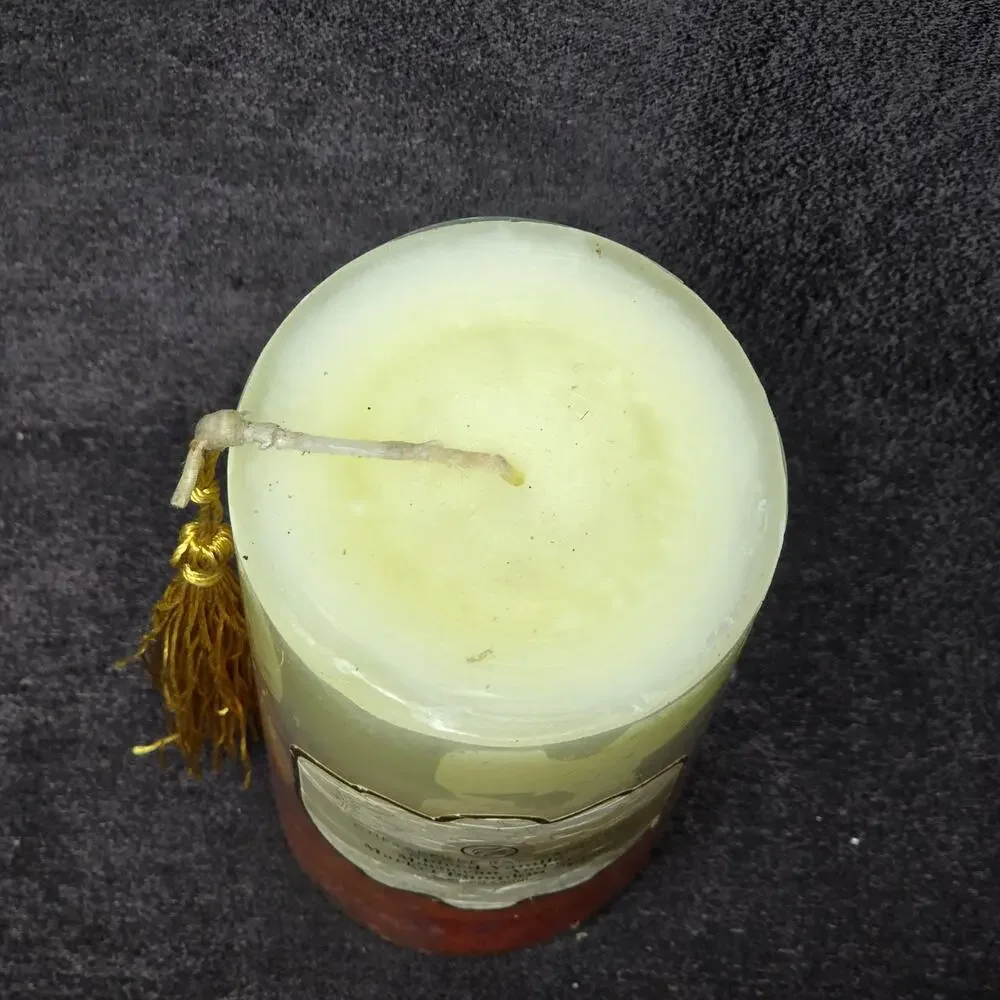 Chesapeake Bay Spiced Vanilla & Cinnamon Vanilla Mistletoe Glass Star Candles
